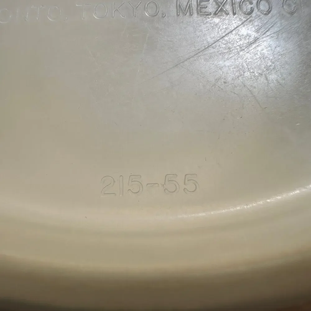 Vintage Tupperware Servalier Bowls Lot 3 w Lids Microwave Reheatable Pink Almond
